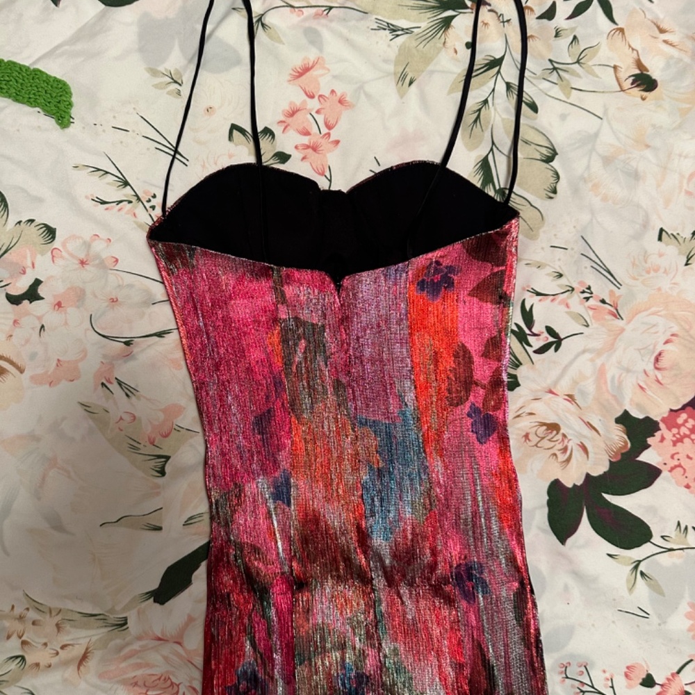 Mini dress - Picture 2 of 7